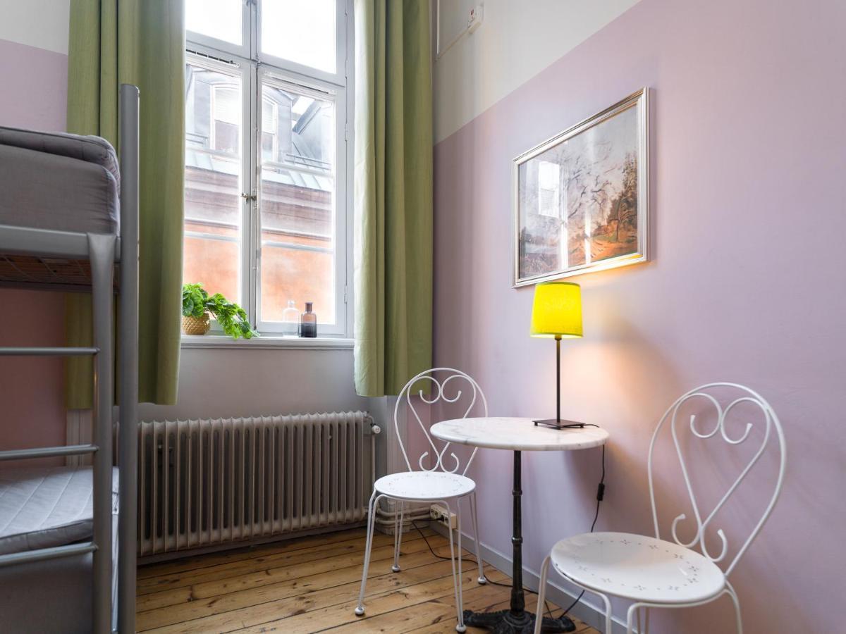 Hostel Castanea Old Town *